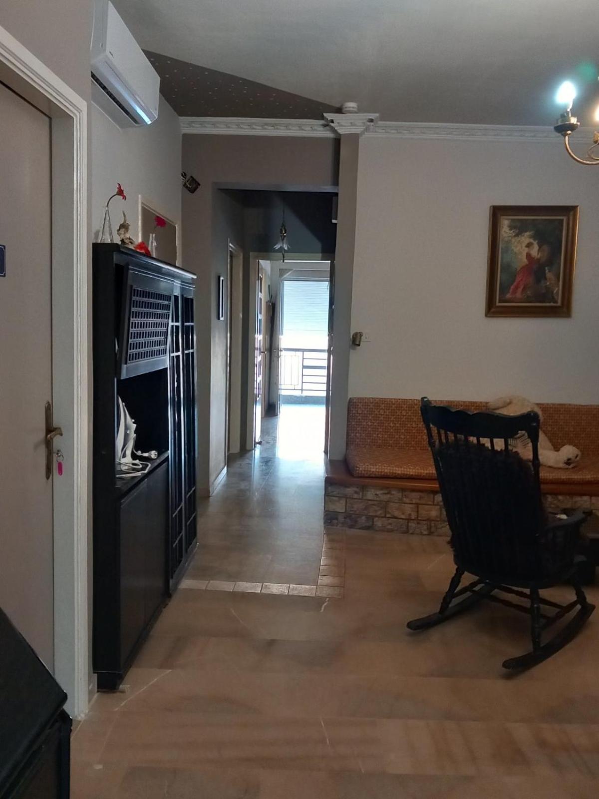 Flat With Private Rooms Agrinio Exterior photo